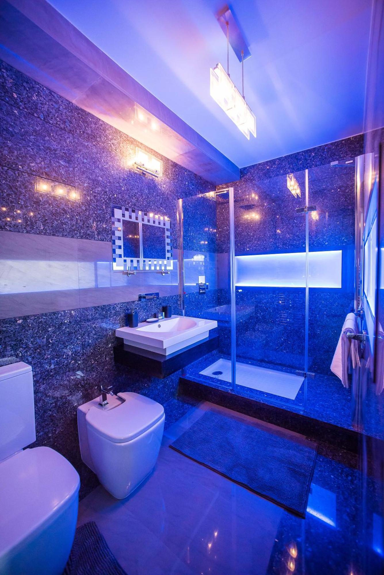 Simple Rooms Self Check In Bukares Bagian luar foto