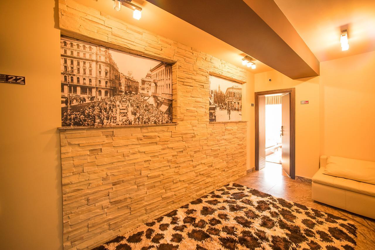 Simple Rooms Self Check In Bukares Bagian luar foto